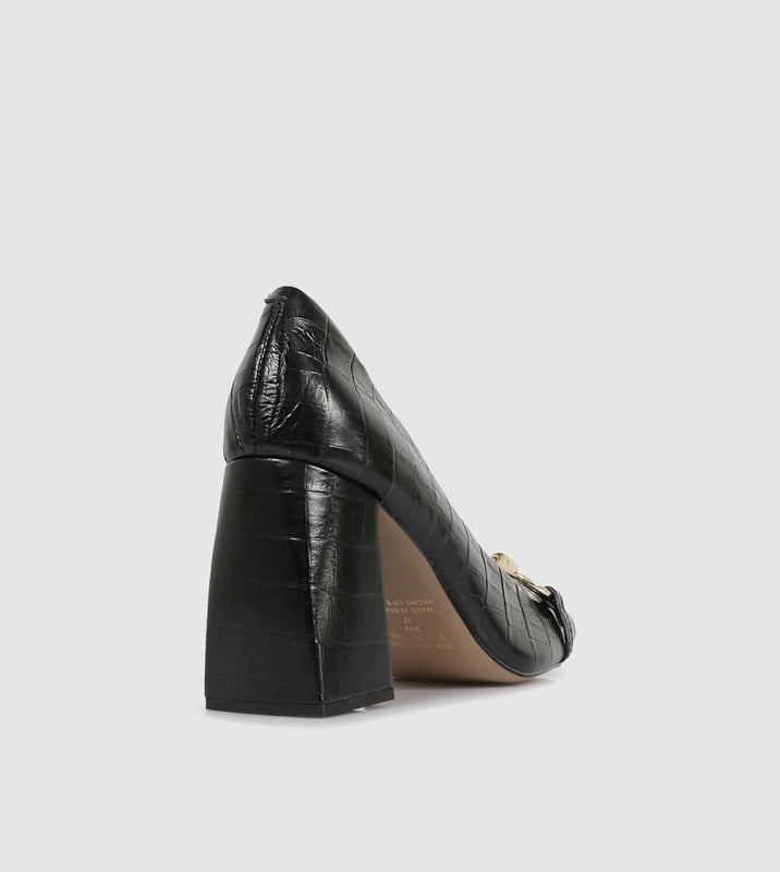 Black_900