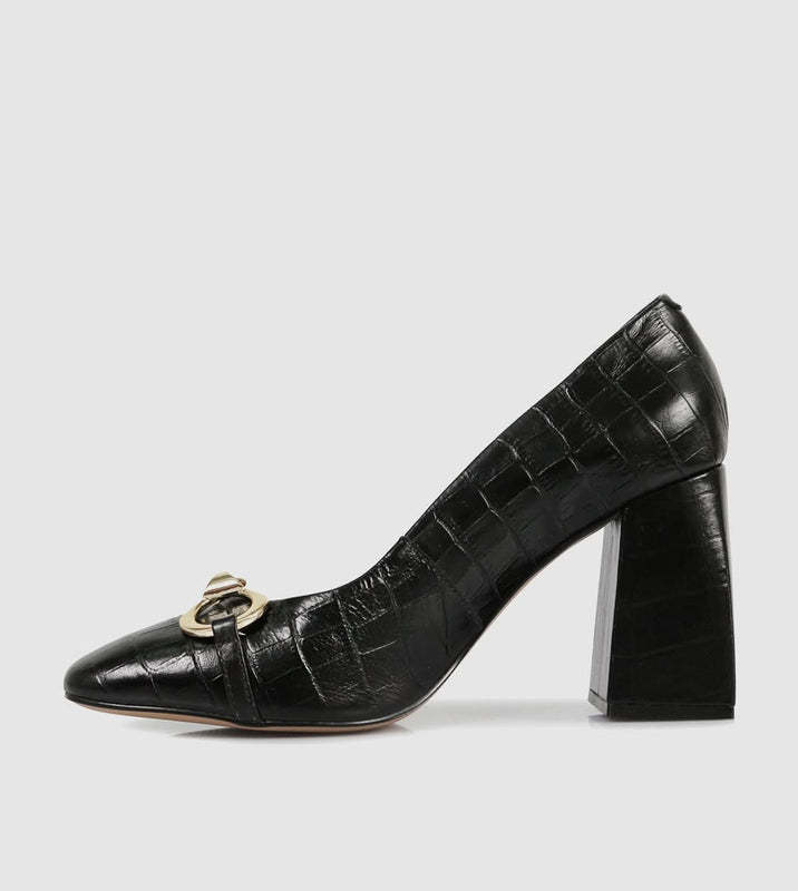 Black_900