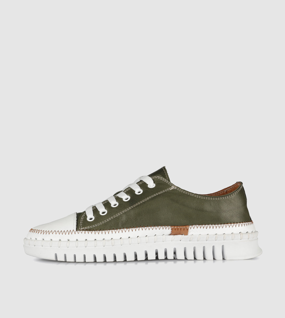 Keren Low Top Sneakers by S Sempre Di
