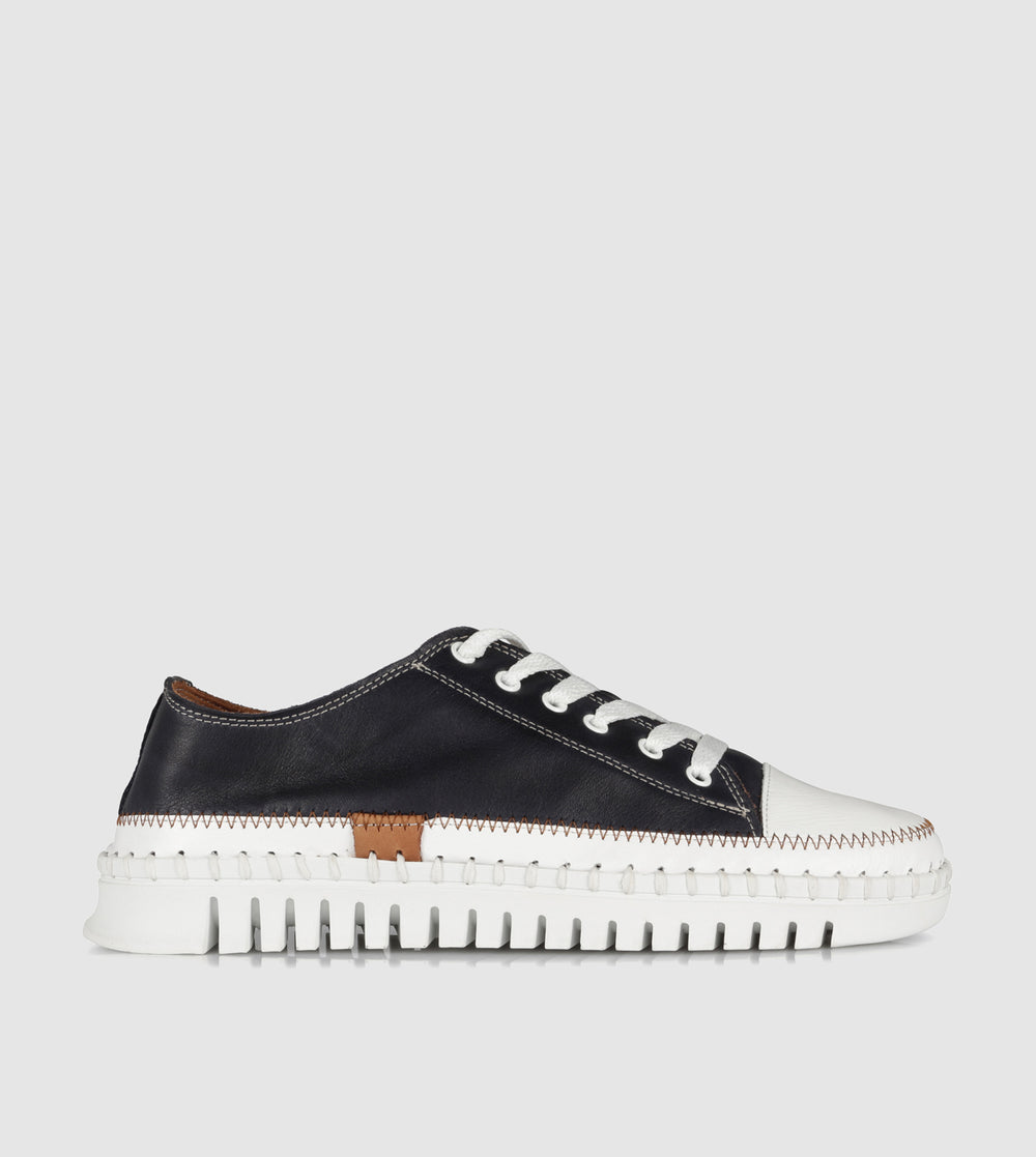 Keren Low Top Sneakers by S Sempre Di