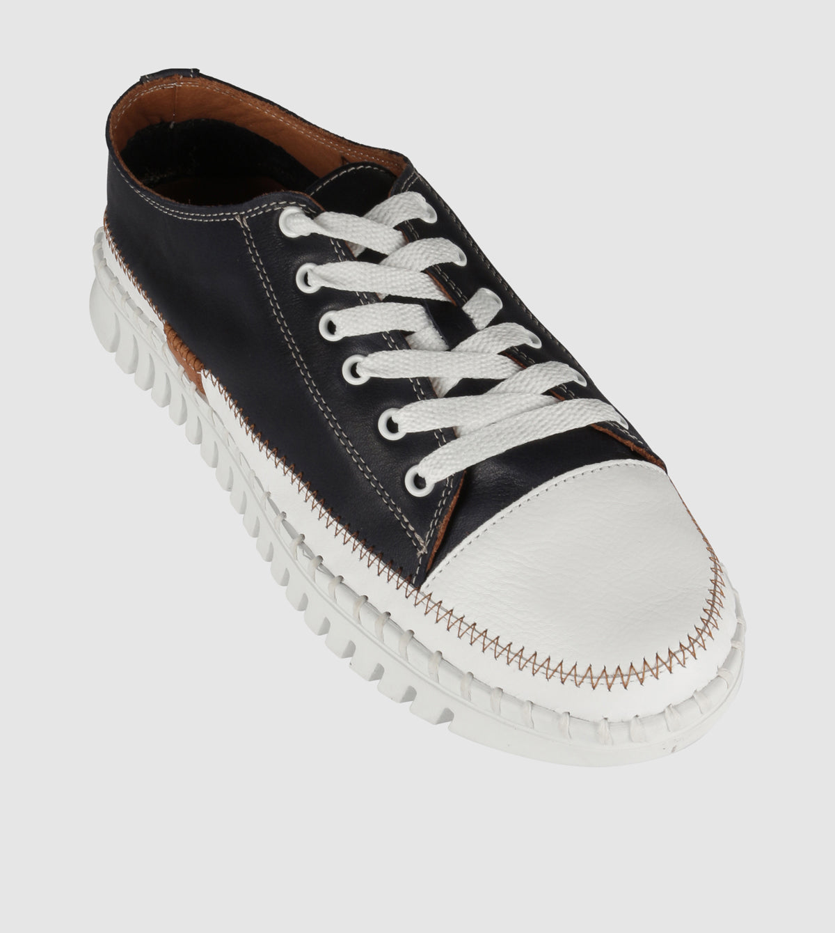 Keren Low Top Sneakers by S Sempre Di