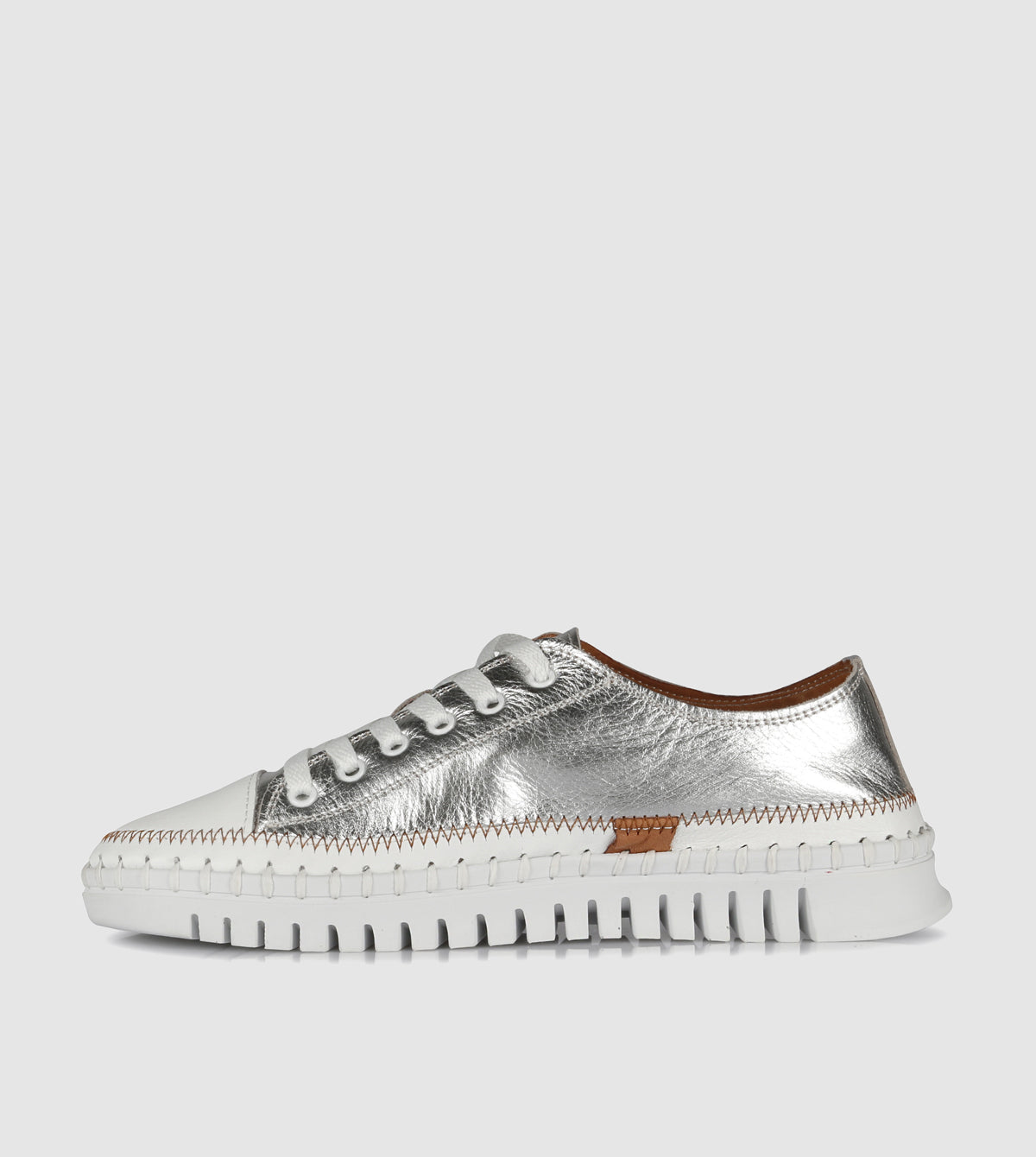 Keren Low Top Sneakers by S Sempre Di