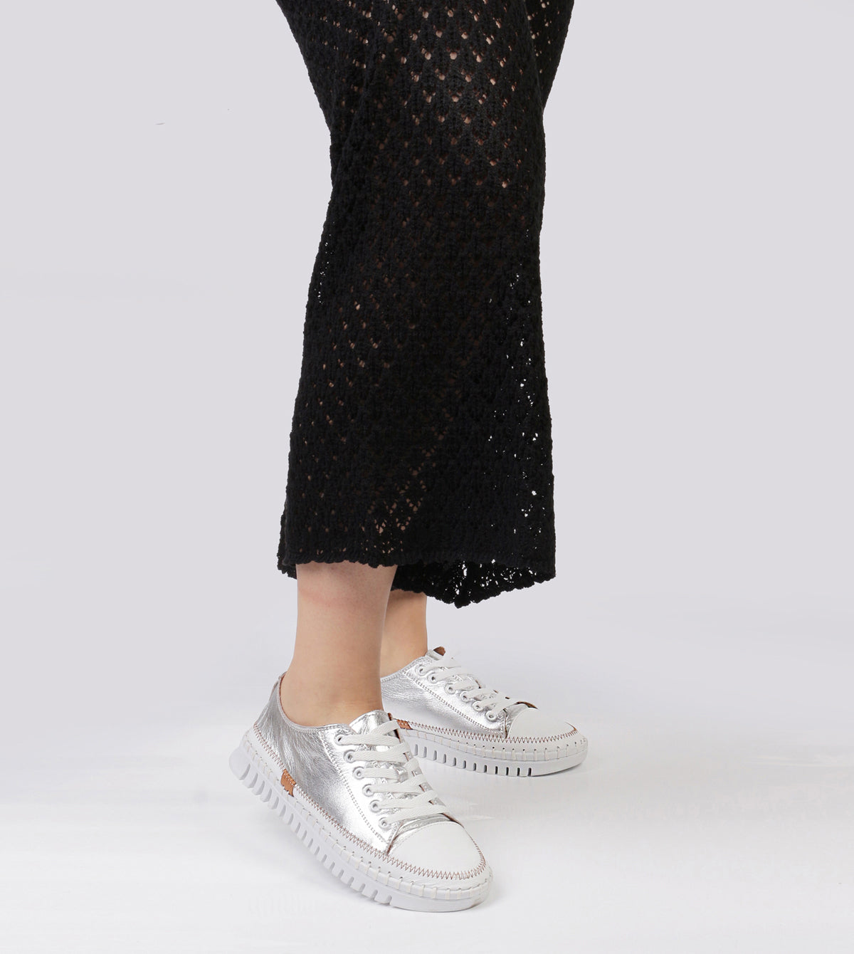 Keren Low Top Sneakers by S Sempre Di