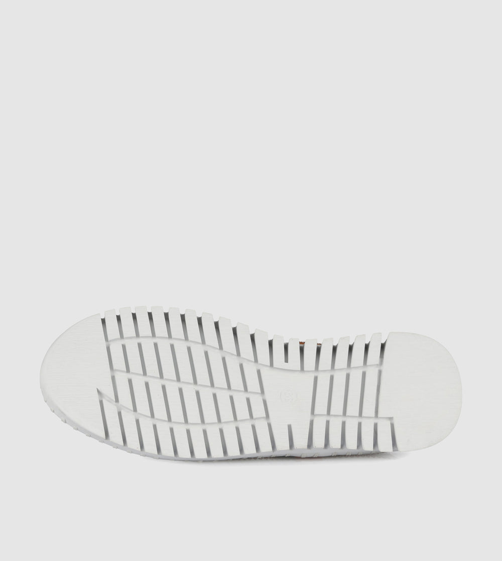 Keren Low Top Sneakers by S Sempre Di