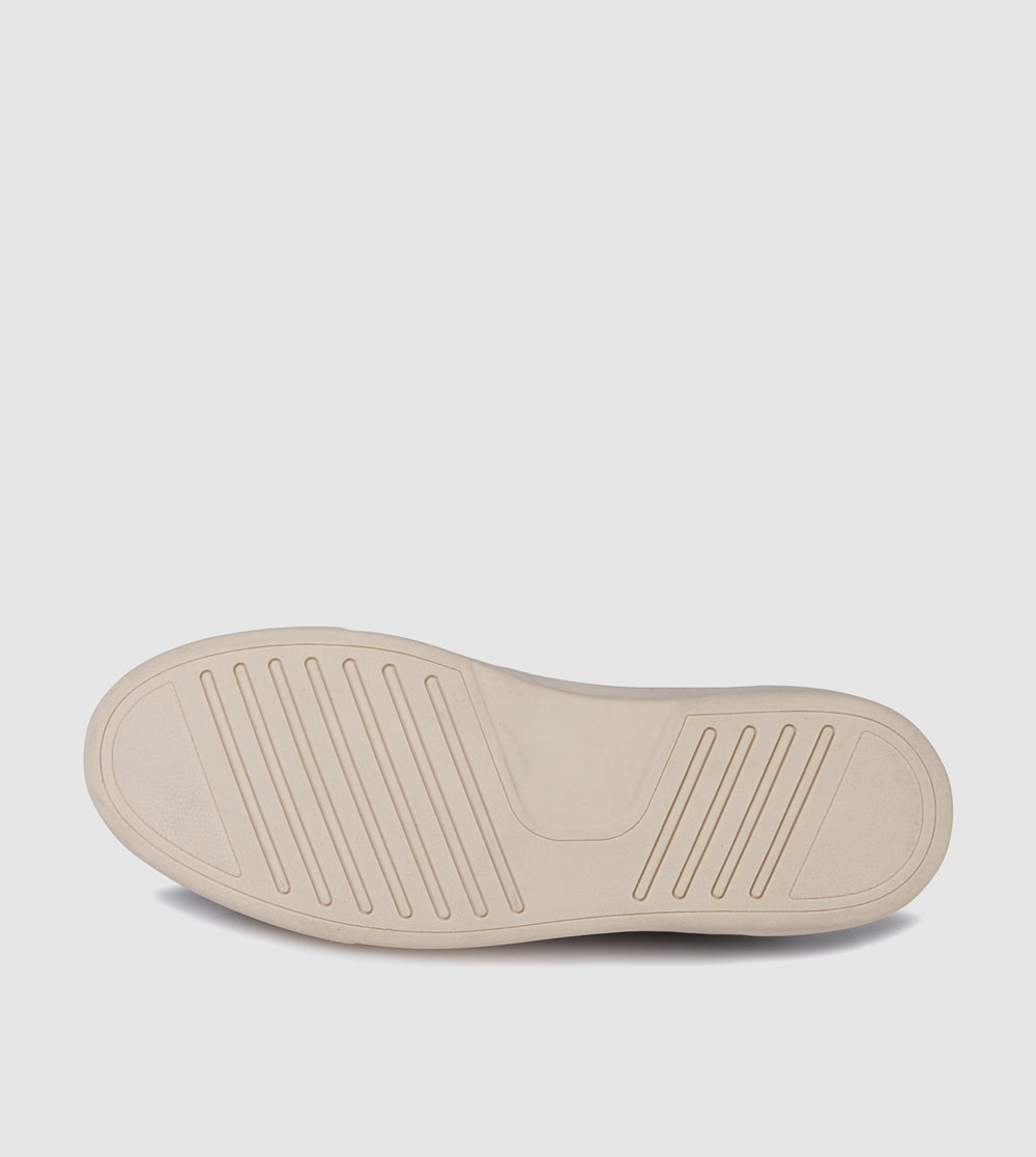 Abbie Driving Shoes by Sempre Di