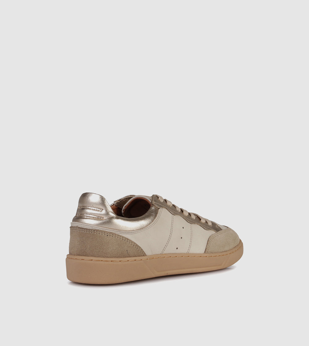Tahnee Driving Shoes by Sempre Di