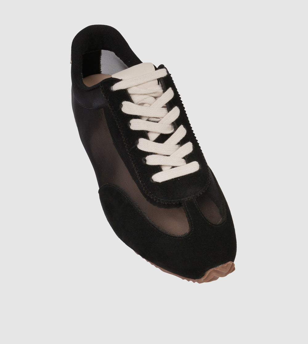 Rosanie Low Top Sneakers by Sempre Di By Guilhermina