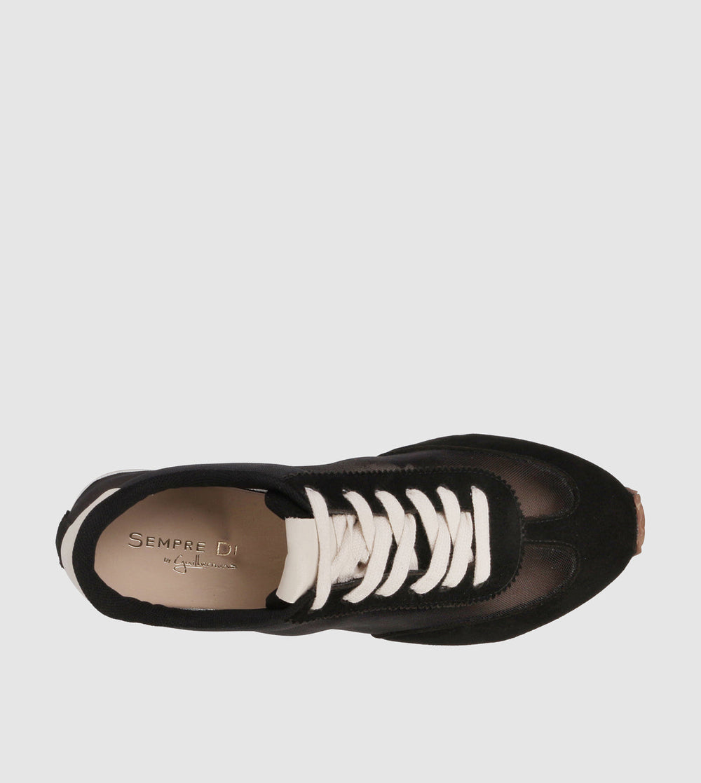 Rosanie Low Top Sneakers by Sempre Di By Guilhermina