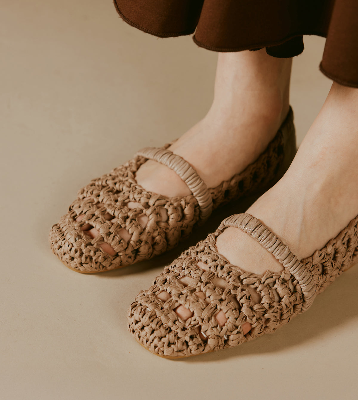 Taupe