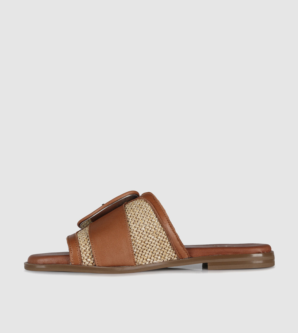 Vibia Slides by S Sempre Di