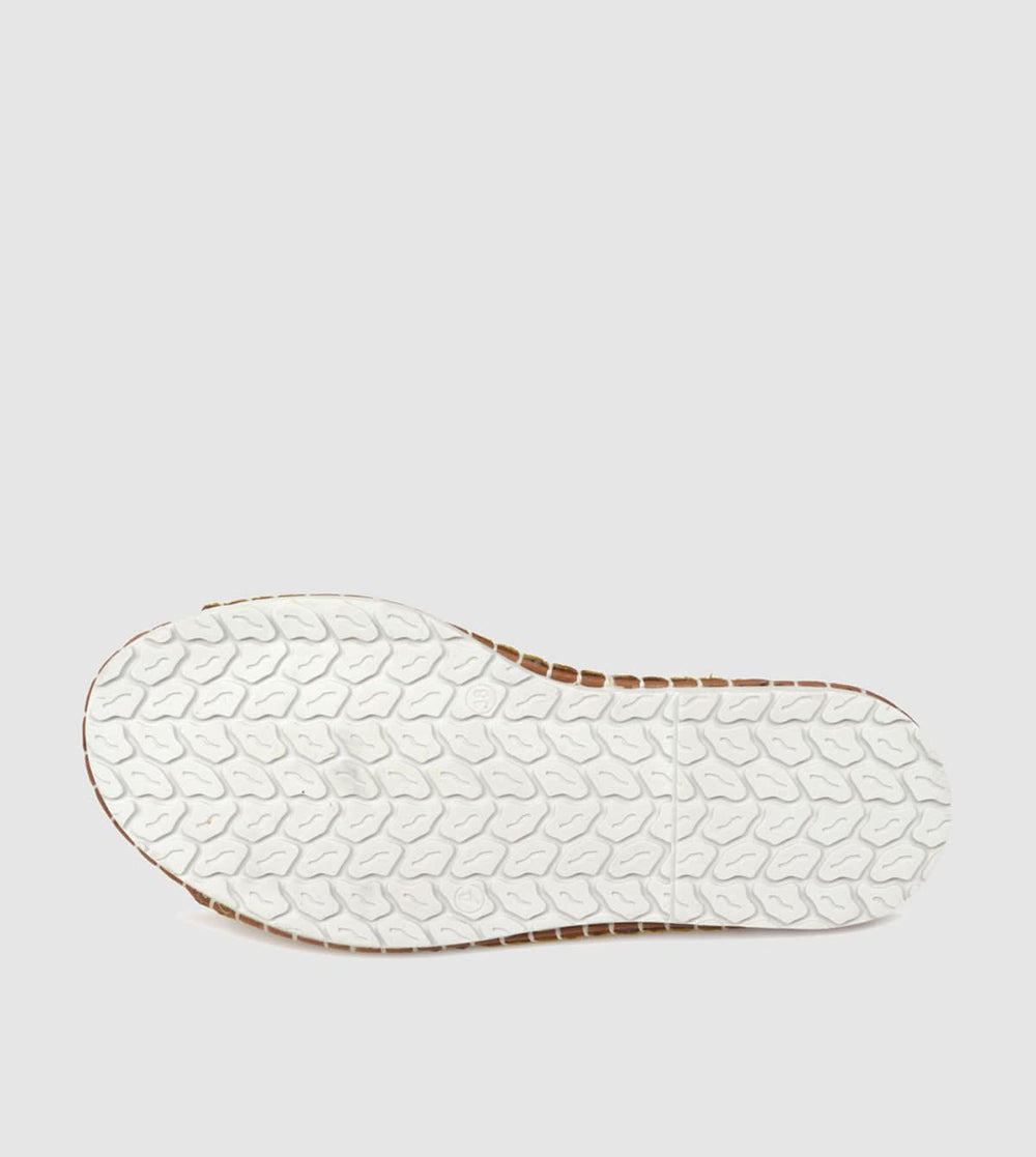 Lark Flat Sandals by Sempre Di