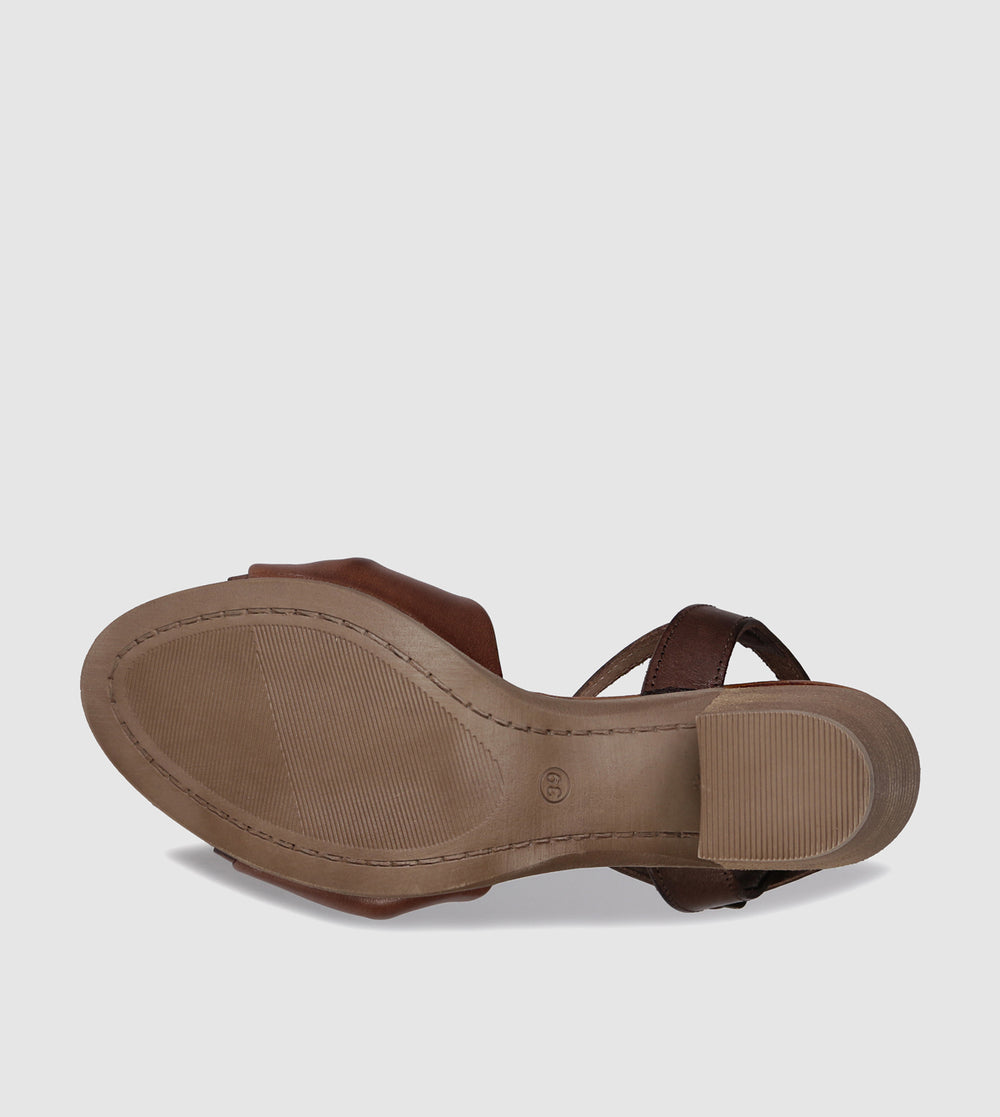 Lainie Block Sandals by Sempre Di