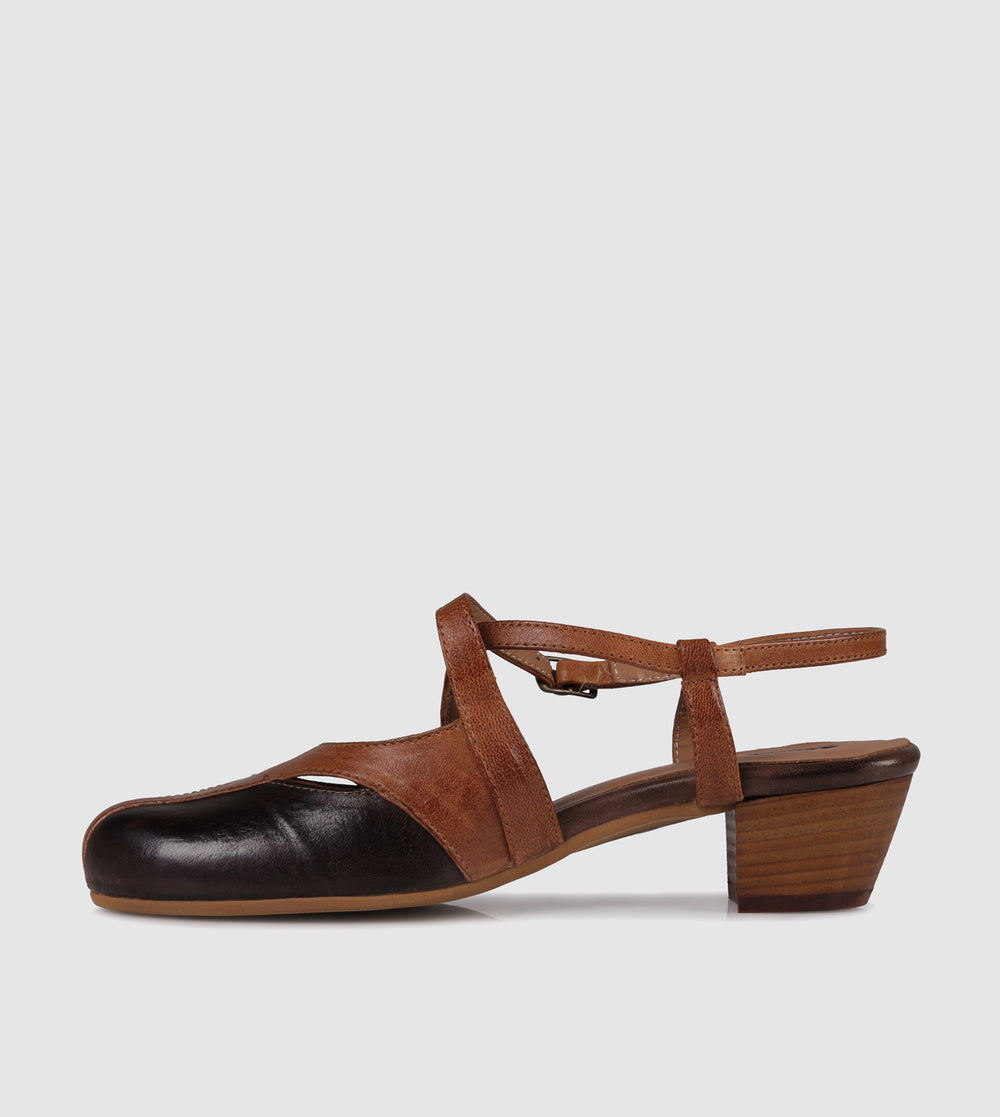Lirit Block Sandals by Sempre Di