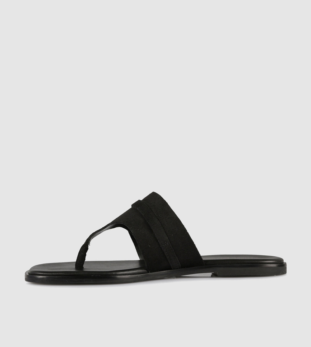 Jesmyn Flat Sandals by Sempre Di