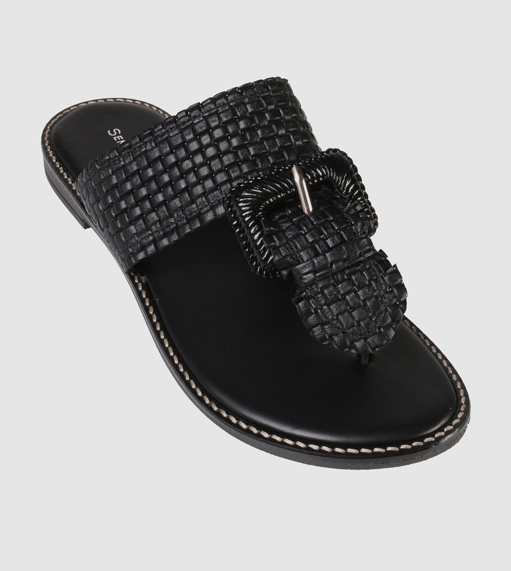Leeland Flat Sandals by Sempre Di