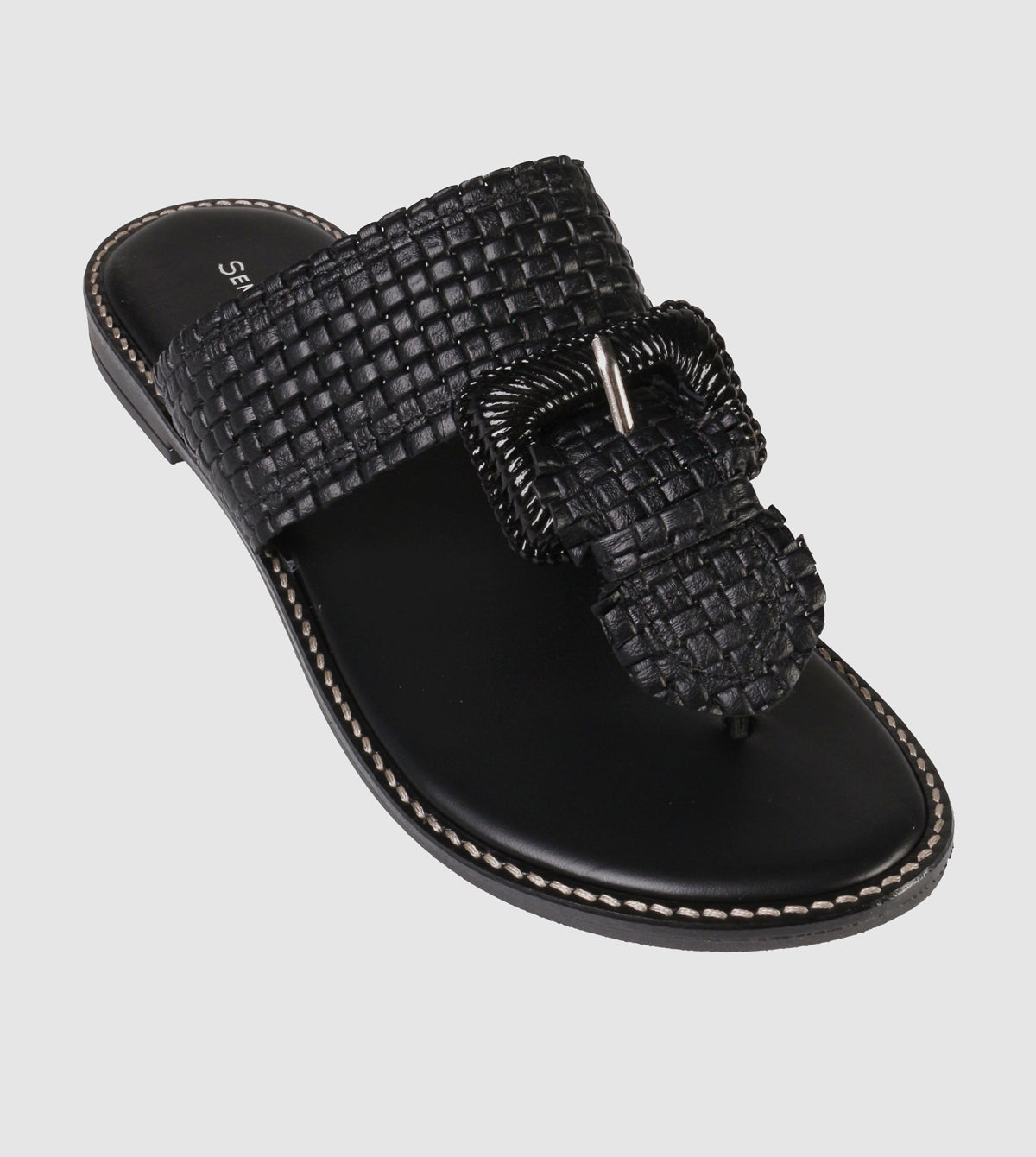 Leeland Flat Sandals by Sempre Di