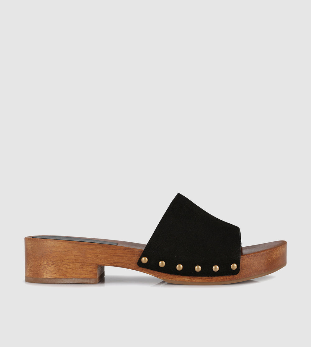 Shelley Clogs by Sempre Di