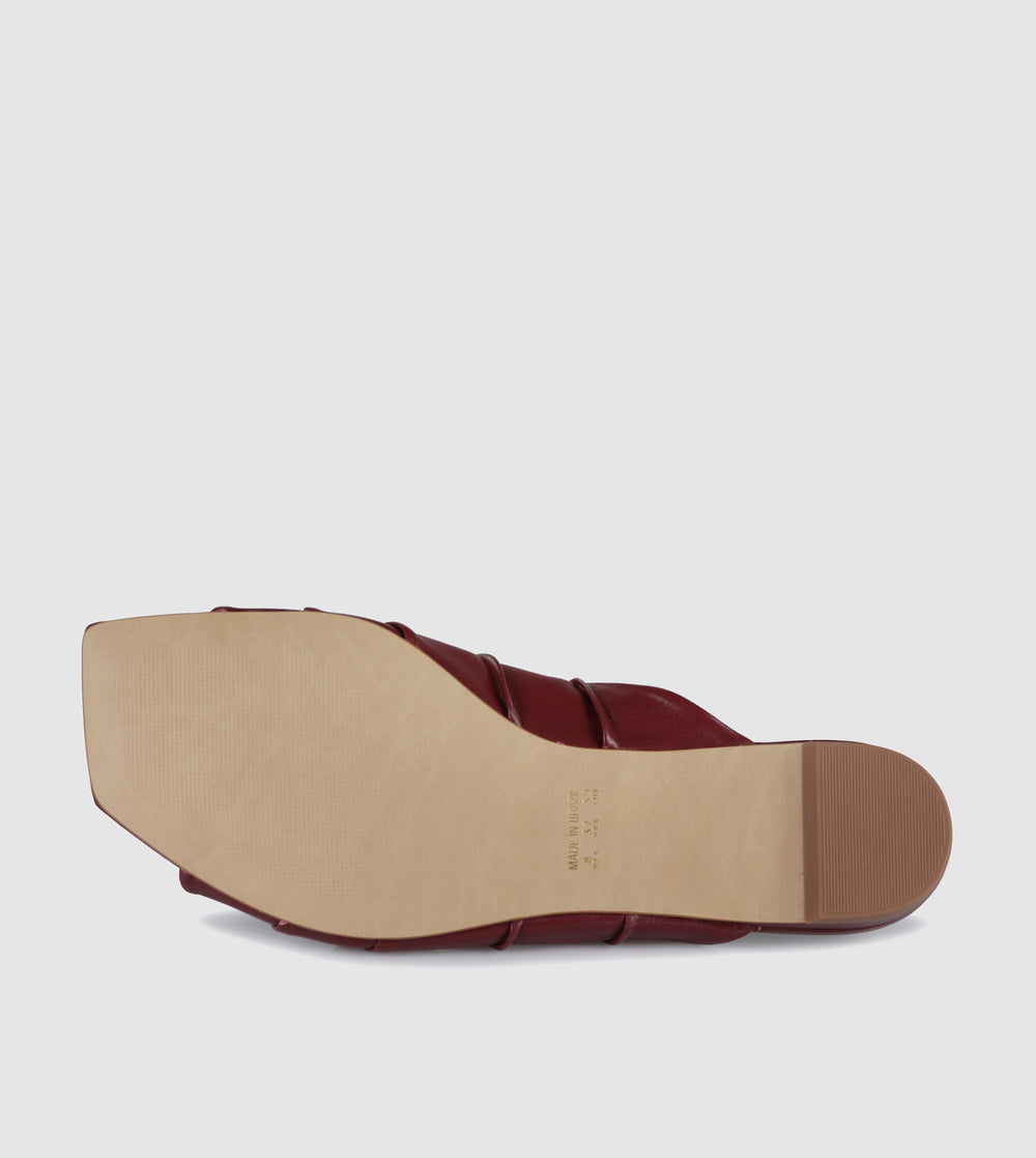 Charlene Slides by Sempre Di