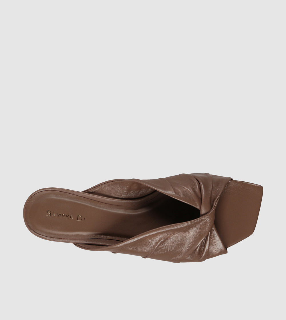 Charlene Slides by Sempre Di