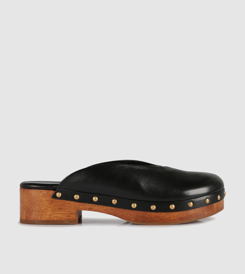 Doug Clogs by Sempre Di