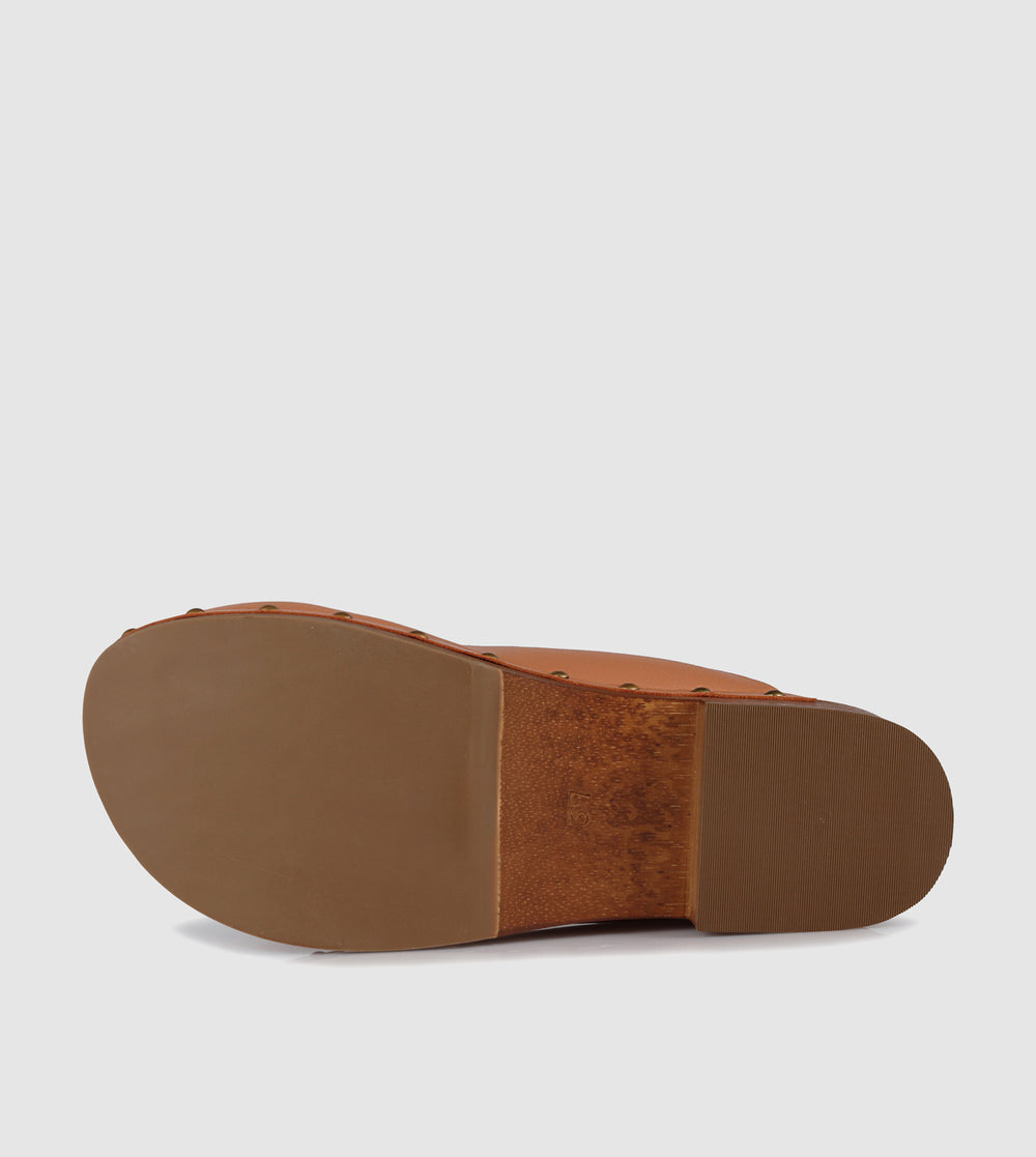 Doug Clogs by Sempre Di
