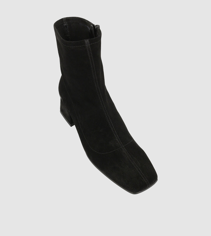 Black_901