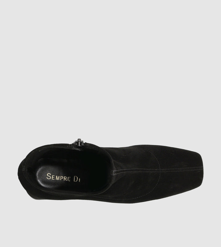 Black_901