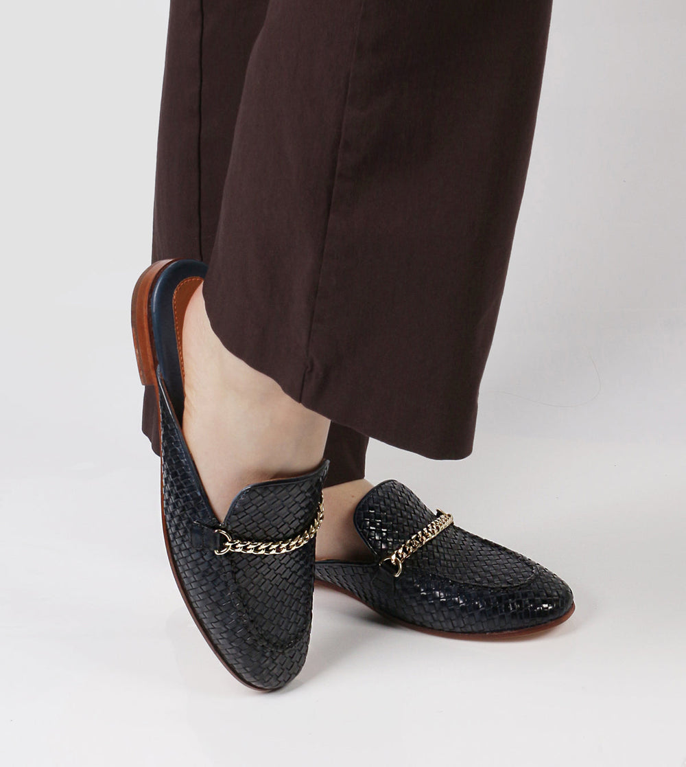 Kate Mules by Brando